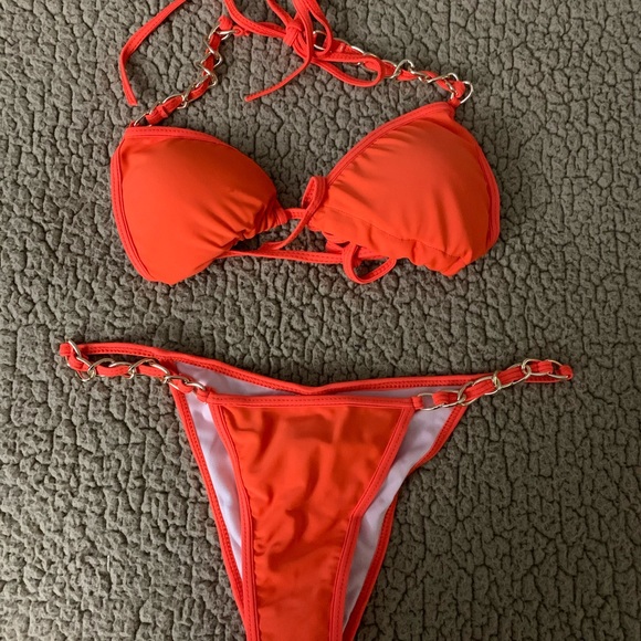 To small - Picture 2 of 2